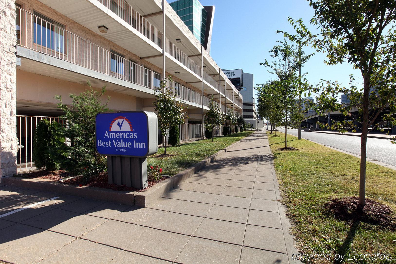 Americas Best Value Inn St. Louis Downtown Kültér fotó